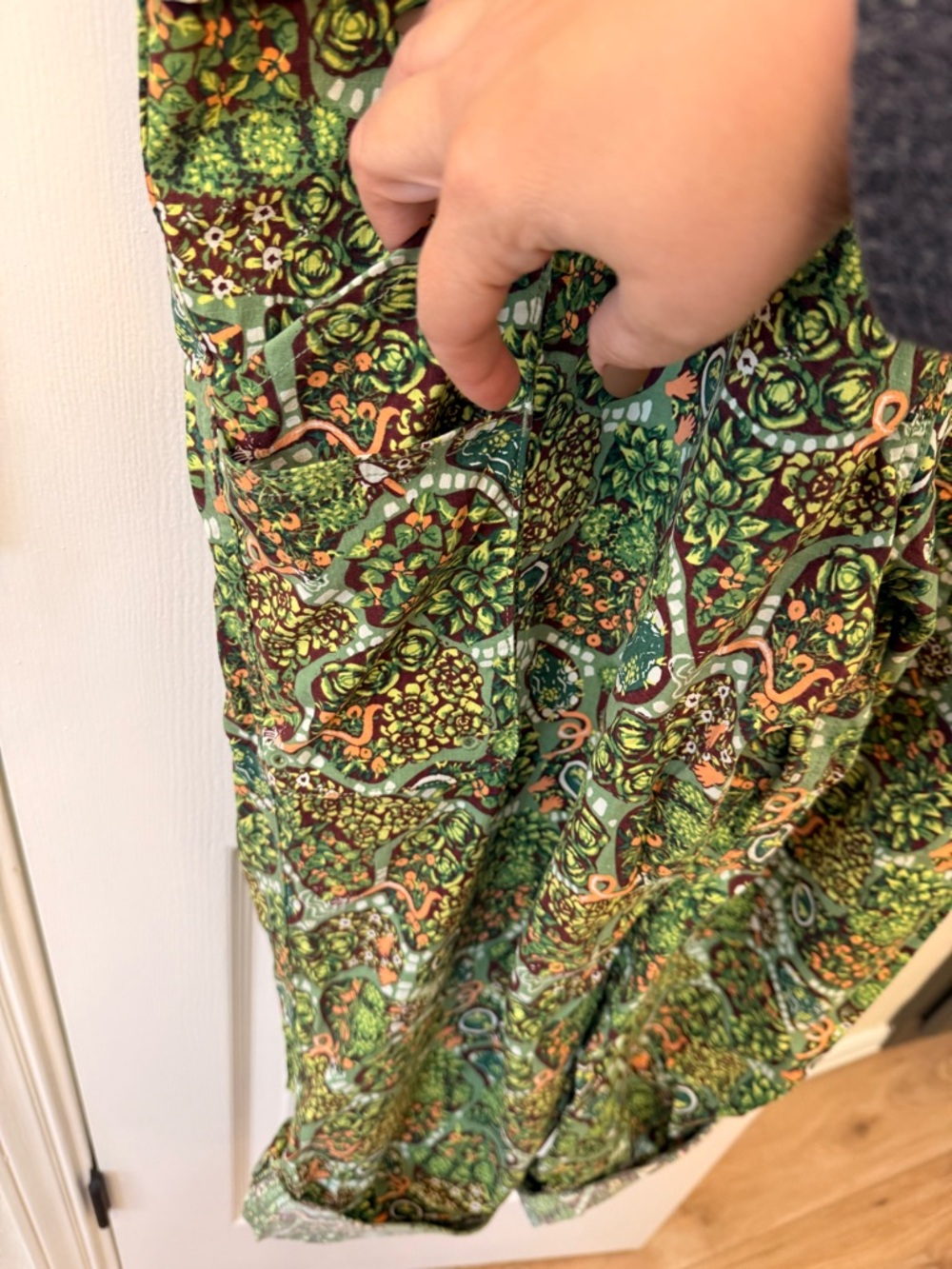 Heirloom Gardening Bib Overalls - Picture 9 of 11
